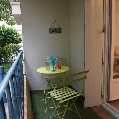 Bel Spacieux Bien Situe Parking Gratuit